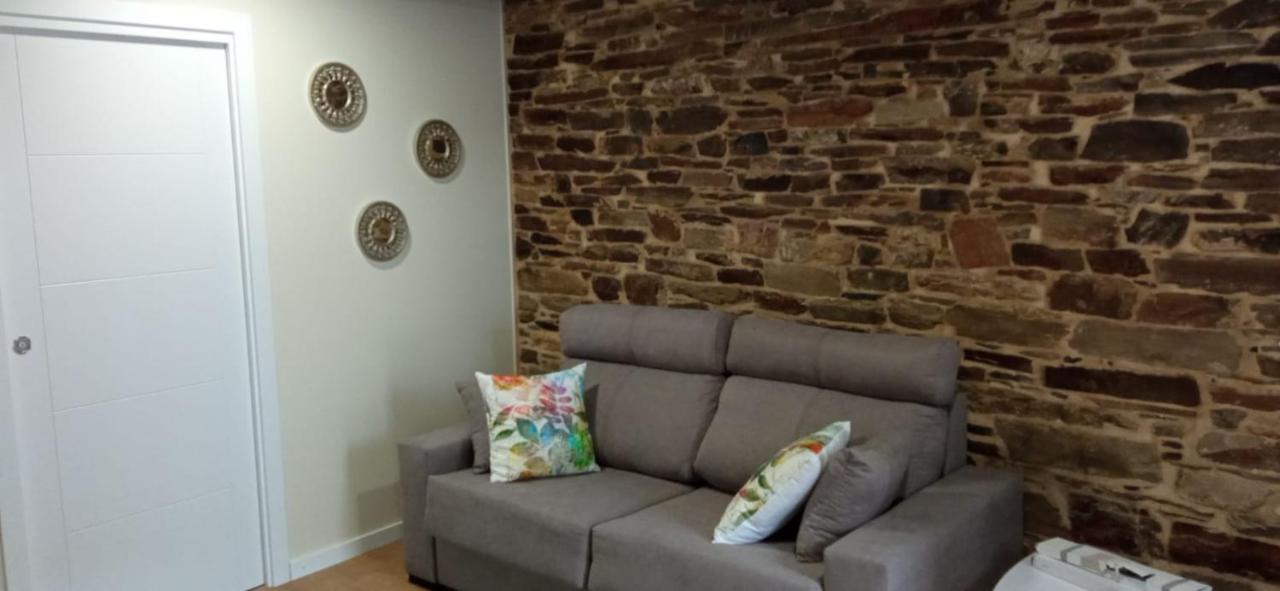 Apartamentos Fons Sacrata A Fonsagrada Ngoại thất bức ảnh